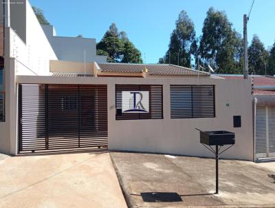 Casa para Venda, em Apucarana, bairro Residencial Monte Belo, 3 dormitrios, 1 banheiro, 1 vaga