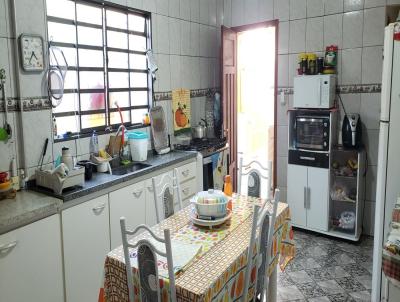 Casa para Venda, em Piracicaba, bairro Jardim Camargo, 3 dormitrios, 2 banheiros, 1 sute, 1 vaga