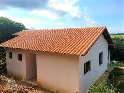 Casa para Venda, em Miguel Pereira, bairro Lagoinha, 2 dormitrios, 2 banheiros, 1 sute, 1 vaga