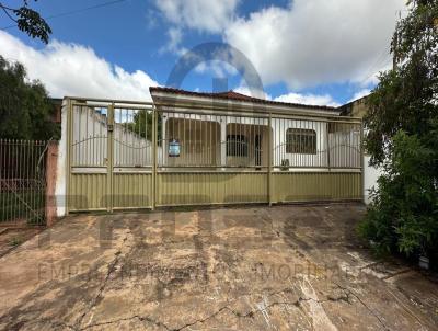 Casa para Locao, em Jata, bairro Setor Aeroporto, 3 dormitrios, 2 banheiros, 1 sute, 2 vagas