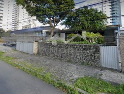 Casa para Venda, em Recife, bairro Casa Amarela, 3 dormitrios, 1 banheiro, 3 vagas