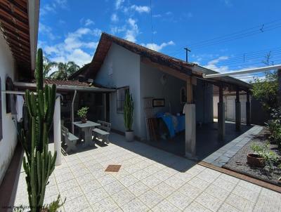 Casa de Praia/Nova para Venda, em Itanham, bairro California, 3 dormitrios, 3 banheiros, 1 sute, 4 vagas