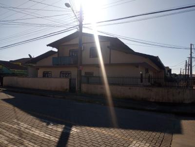 Casa para Venda, em Joinville, bairro Espinheiros, 8 dormitrios, 5 banheiros, 1 sute