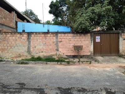 Casa para Venda, em Betim, bairro So Joo, 4 dormitrios, 2 banheiros, 2 vagas