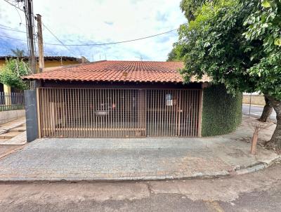 Casa para Venda, em Lins, bairro Jardim Arapu, 4 dormitrios, 3 banheiros, 1 sute, 2 vagas