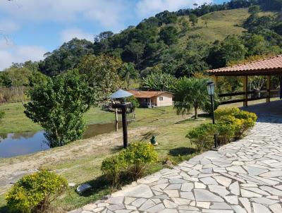 Stio para Venda, em Natividade da Serra, bairro , 6 dormitrios, 3 banheiros