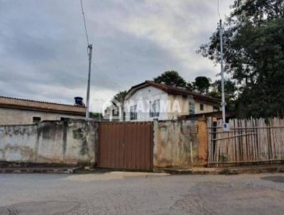 Casa para Venda, em So Vicente de Minas, bairro guas Santas, 3 dormitrios, 1 banheiro, 1 vaga