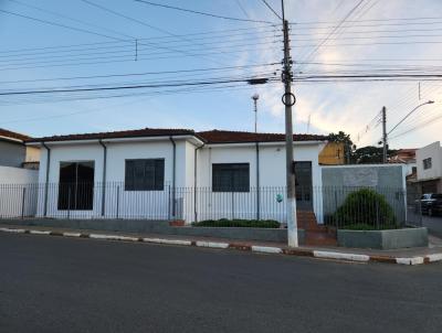 Casa para Locao, em Capo Bonito, bairro Centro, 3 dormitrios, 2 banheiros, 1 sute, 2 vagas