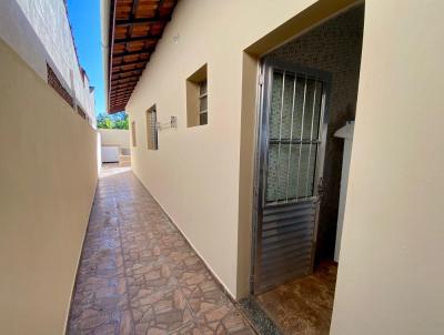 Casa para Venda, em Itanhaém, bairro Nova Itanhaém, 2 dormitórios, 1 banheiro, 1 suíte, 2 vagas