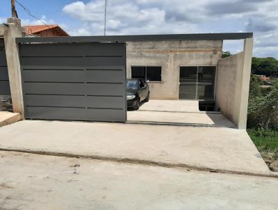 Casa para Venda, em Ibirit, bairro Vista Alegre, 3 dormitrios, 1 banheiro, 1 sute, 2 vagas