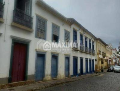 Casa para Venda, em So Joo Del Rei, bairro Centro, 4 dormitrios, 2 banheiros, 1 sute