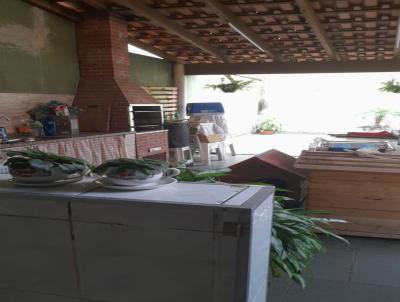 Casa para Venda, em Mogi das Cruzes, bairro Vila Jundiaí, 3 dormitórios, 3 banheiros, 1 suíte, 2 vagas