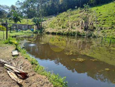 Chcara para Venda, em Miracatu, bairro ..., 3 dormitrios, 1 banheiro, 1 sute, 4 vagas