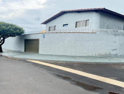 Casa / Sobrado para Venda, em Ribeiro Preto, bairro Parque dos Flamboyans, 4 dormitrios, 2 banheiros, 4 vagas