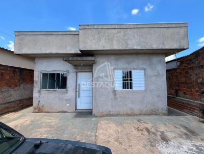 Casa para Locao, em Regente Feij, bairro Tropical, 2 dormitrios, 1 banheiro, 1 sute, 3 vagas