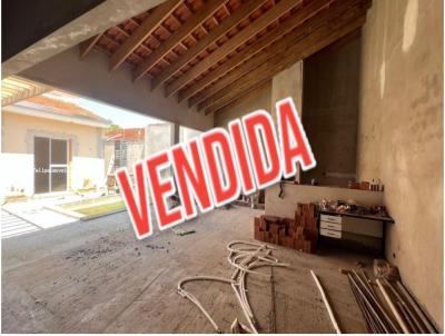 Casa para Venda, em Presidente Prudente, bairro Jardim Paulista, 3 dormitrios, 2 banheiros, 3 sutes, 2 vagas