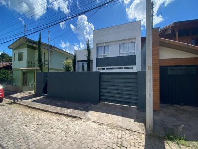 Casa para Venda, em Caxias do Sul, bairro Desvio Rizzo, 2 dormitrios, 3 banheiros, 1 sute, 2 vagas