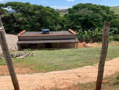 Casa para Venda, em Itabira, bairro Santa Ruth, 2 dormitrios, 1 banheiro, 1 vaga