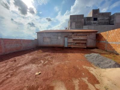 Casa para Venda, em Alfenas, bairro Loteamento Montserrat, 1 dormitrio, 1 banheiro