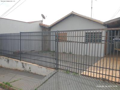 Casa para Venda, em Ourinhos, bairro Conjunto Habitacional Orlando Quagliato, 3 dormitrios, 2 banheiros, 2 vagas