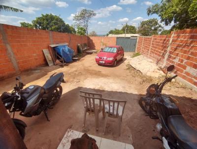 Casa para Venda, em Braslia, bairro Sobradinho, 2 dormitrios, 2 banheiros, 3 vagas