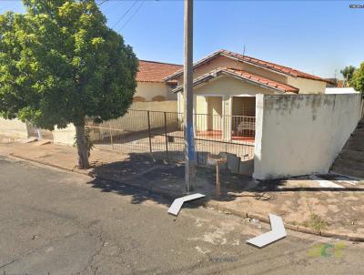 Casa para Venda, em Penpolis, bairro JARDIM SO VICENTE, 3 dormitrios, 1 banheiro, 1 sute, 2 vagas