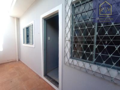 Casa para Locao, em Pirassununga, bairro Centro, 1 dormitrio, 1 banheiro