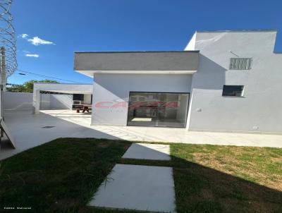 Casa para Venda, em Montes Claros, bairro NOVO DELFINO, 3 dormitrios, 2 banheiros, 1 sute, 2 vagas