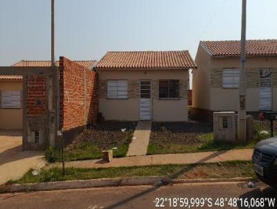 Casa para Venda, em Pederneiras, bairro Conjunto Habitacional Martini, 2 dormitrios, 1 banheiro, 1 vaga