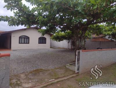 Casa para Venda, em Balnerio Barra do Sul, bairro Pinheiros, 4 dormitrios, 2 banheiros, 2 vagas