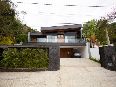 Casa para Venda, em Joinville, bairro saguacu, 4 dormitrios, 5 banheiros, 3 sutes, 3 vagas