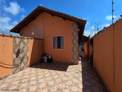 Casa de Praia para Venda, em Itanham, bairro Jd. Regina, 2 dormitrios, 1 banheiro, 2 vagas