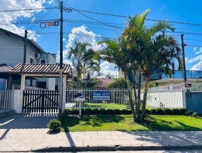 Casa para Temporada, em Guaratuba, bairro Nereidas, 4 dormitrios, 2 banheiros, 1 sute, 4 vagas