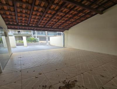 Casa em Condomnio para Locao, em Valinhos, bairro Lenheiro, 3 dormitrios, 2 banheiros, 1 sute, 2 vagas