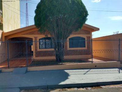 Casa para Locao, em Ourinhos, bairro Jardim Amrica, 3 dormitrios, 1 banheiro, 1 vaga