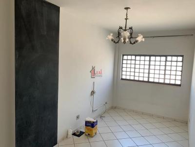 Apartamento para Locao, em Presidente Prudente, bairro VILA EUCLIDES, 2 dormitrios, 1 banheiro, 2 vagas