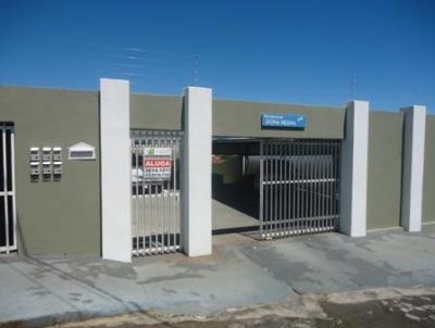 Apartamento para Locao, em Botucatu, bairro Vila So Lcio, 1 dormitrio, 1 banheiro, 1 vaga