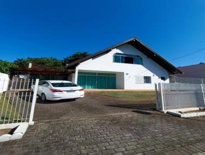 Casa para Venda, em Blumenau, bairro Itoupava Seca, 4 dormitrios, 4 banheiros, 2 sutes, 2 vagas