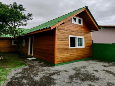 Chal para Venda, em Florianpolis, bairro So Joo do Rio Vermelho
