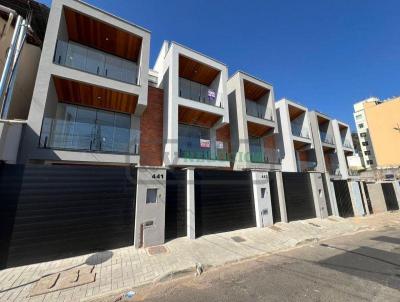 Casa para Venda, em Juiz de Fora, bairro Santa Catarina, 3 dormitrios, 1 banheiro, 1 sute, 2 vagas