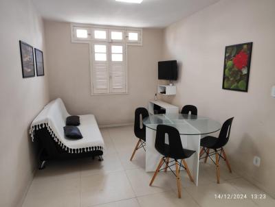 Apartamento para Venda, em Cabo Frio, bairro Praia do Forte, 2 dormitrios, 1 banheiro