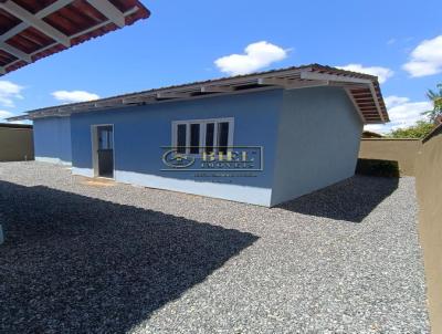 Casa para Locao, em Joinville, bairro Boa Vista, 1 dormitrio, 1 banheiro, 1 vaga