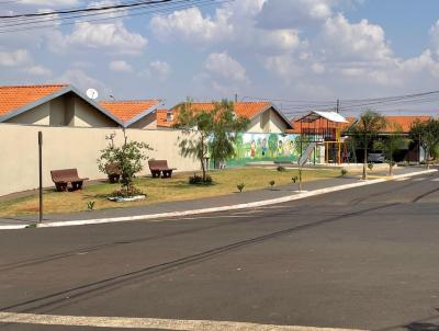 Casa em Condomnio para Venda, em Brodowski, bairro Ver. Joao Luiz de Vicente, 2 dormitrios, 1 banheiro, 2 vagas