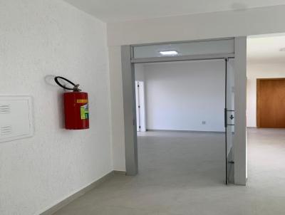 Sala Comercial para Locao, em Suzano, bairro Vila So Jorge, 2 banheiros