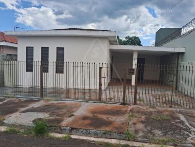 Casa para Locao, em Jaboticabal, bairro Recreio dos Bandeirantes, 3 dormitrios, 1 banheiro