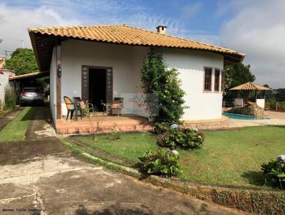 Casa Alto Padro para Locao, em Pouso Alto, bairro Santana do Capivari, 2 dormitrios, 2 banheiros, 1 sute, 3 vagas