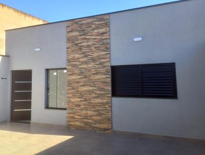 Casa para Venda, em Tatu, bairro Res. Santa ruz, 3 dormitrios, 2 banheiros, 1 sute, 2 vagas