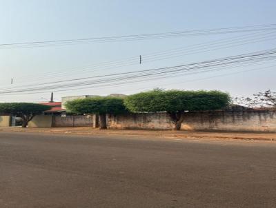 Casa para Venda, em Tangar da Serra, bairro Jardim Santiago, 2 dormitrios, 1 banheiro, 1 vaga