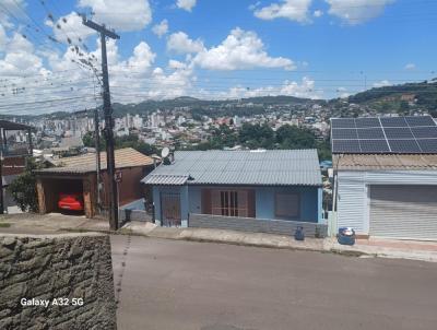 Casa para Venda, em Concrdia, bairro Industririos, 5 dormitrios, 2 banheiros, 1 vaga