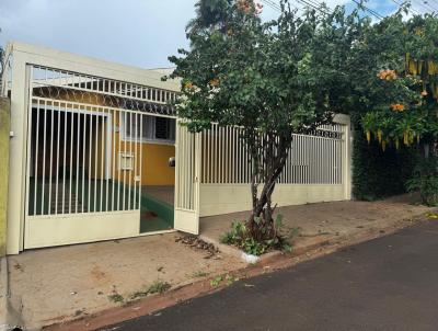 Casa para Venda, em Londrina, bairro Conjunto Residencial Vivendas do Arvoredo, 3 dormitrios, 2 banheiros, 1 sute, 3 vagas